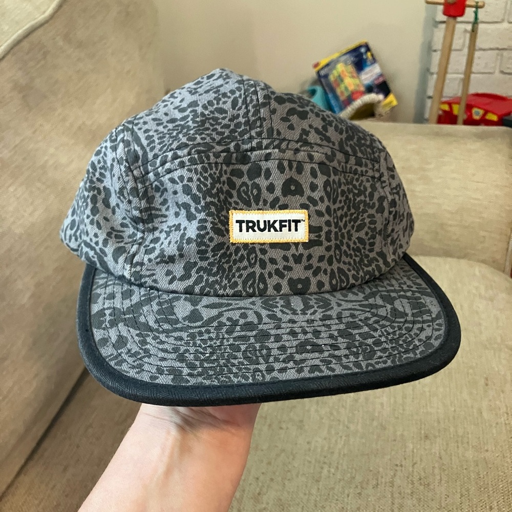 Trukfit flat bill hat